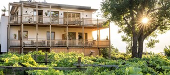 Apartment Miros with Mountain View, Private Terrace and Wi-Fi