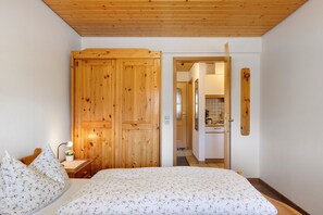 WiFi, bed sheets - Talblick Apartment – Restaurant Open Mondays (Titisee-Neustadt)