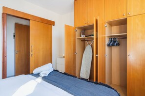 Apartment, 1 Double Bed with Sofa bed, Kitchen, City View - Glade - 1 BR Apt. & Balcony in Larnaca (Larnaca)