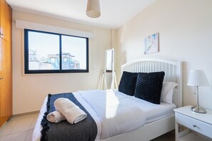 Apartment, 1 Double Bed with Sofa bed, Kitchen, City View - Glade - 1 BR Apt. & Balcony in Larnaca (Larnaca)