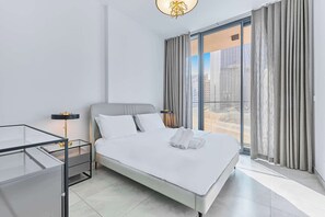 Iron/ironing board, WiFi, bed sheets - Brand New 1B with Burj Khalifa View in Business Bay (Dubai)