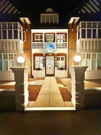 Exterior detail. Luxury Modern Family Studio in Southwold | Pet Friendly