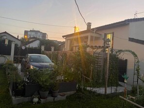 Property grounds - Townhouse at Méliza (Saint-Denis)