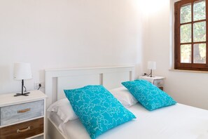 1 bedroom, desk, iron/ironing board, free WiFi - Casa Sole e Mare- Corallo (San Vero Milis)