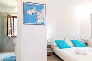 1 Schlafzimmer, Schreibtisch, Bügeleisen/Bügelbrett, kostenloses WLAN