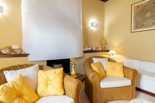 Overlooking the incredible beauty of the San Giovanni di Sinis coast, Villa Maestrale is an exclusive residence designed for those seeking privacy, comfort, and a breathtaking sea view.The spacious and bright villa comprises four bedrooms, one of which i