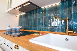 Fridge, microwave, dishwasher