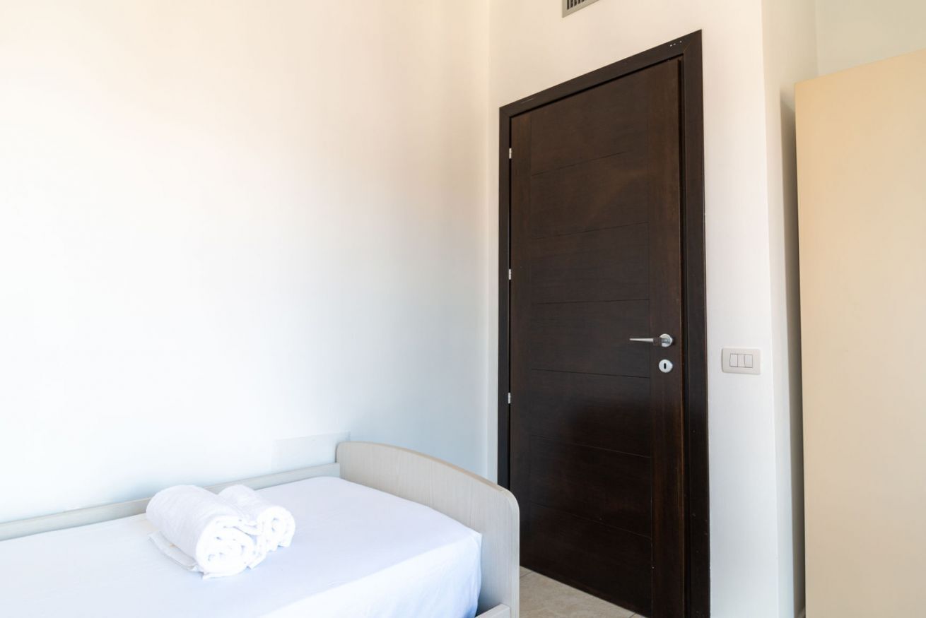 2 bedrooms