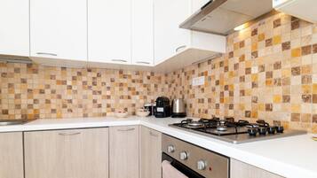 Fridge, dishwasher, electric kettle