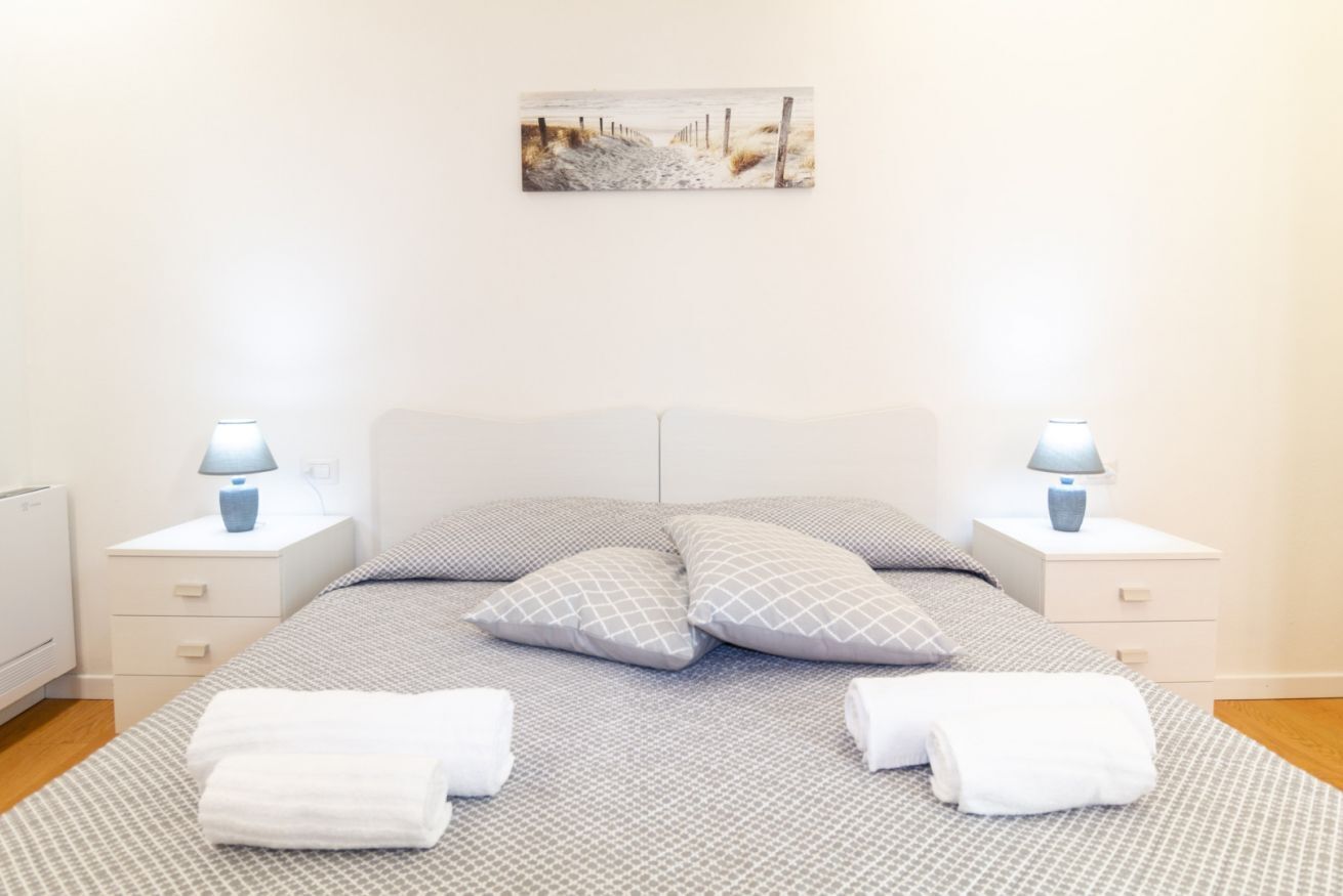 Fer et planche à repasser