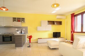 Living area - Civico 89-Urban Retreat (Oristano)
