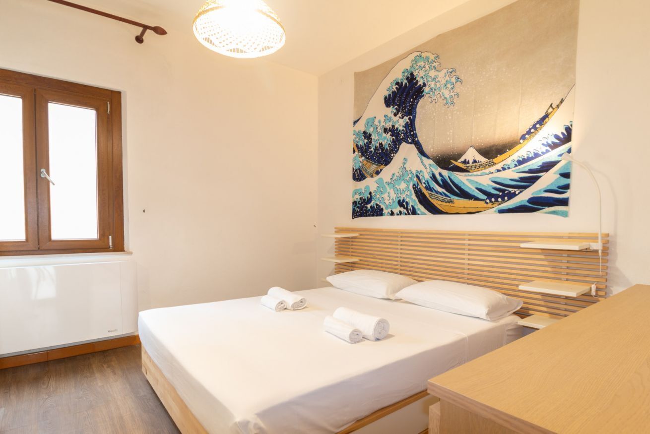 3 chambres, lit parapluie