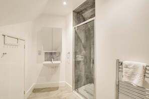 Bathroom - Linhope- North East Escapes (Wooler)