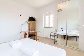3 bedrooms, travel cot - Villa Cornus- Sea e Relax (Cuglieri)