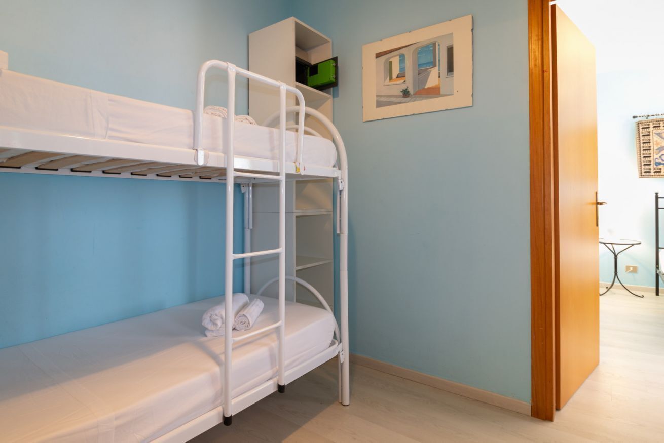 2 bedrooms