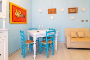 Dining - Appartamento Azzurro-Lovely&Quiet (Oristano)