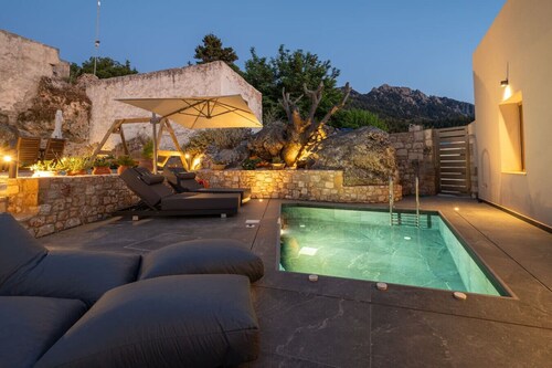 My Νeighbor Totoro-Sunset & Sea View-Private Pool