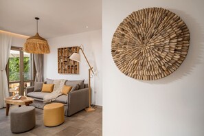 TV - My Νeighbor Totoro-Sunset & Sea View-Private Pool (Asfendiou)