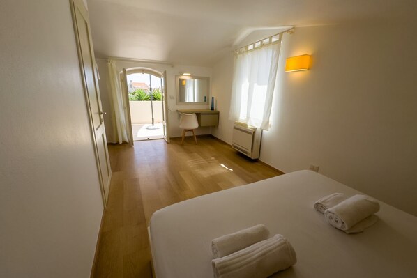 3 bedrooms
