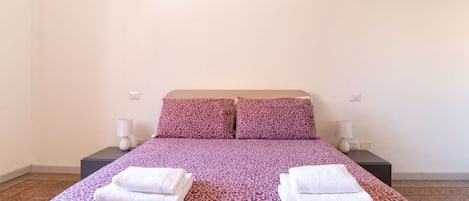 2 bedrooms