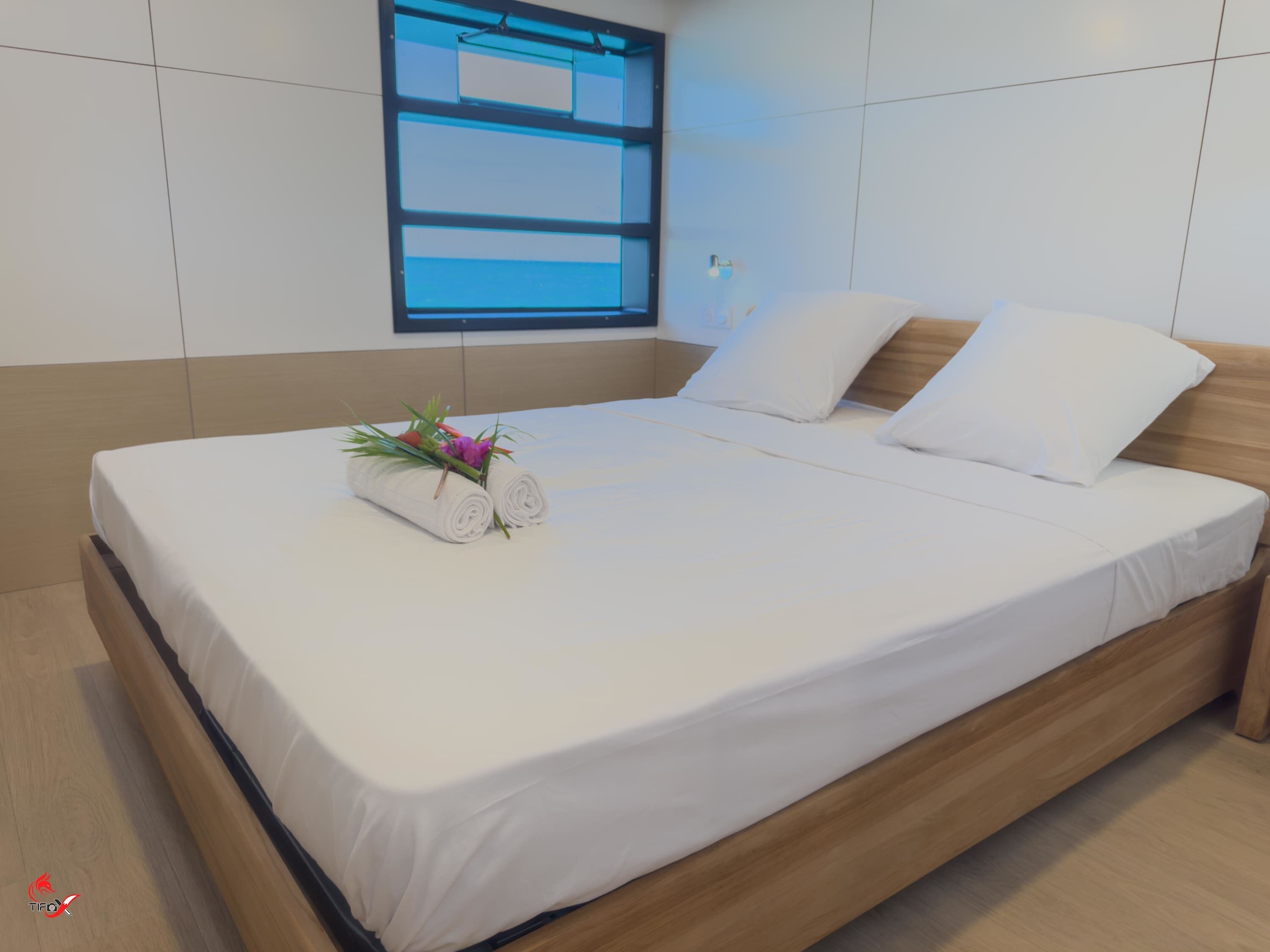 Skrivebord, strykejern/-brett, wi-fi og sengetøy