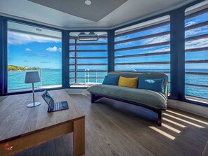 TV - StayO - Floating Villa over Caribbean sea with Spa (Les Trois-Îlets)