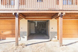 Exterior detail - Bright Chalet with mountain view terrace - duplex (La Salle-les-Alpes)