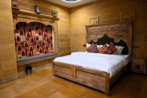 Desk, laptop workspace, free WiFi - Kheemp Jaisalmer (Jaisalmer)