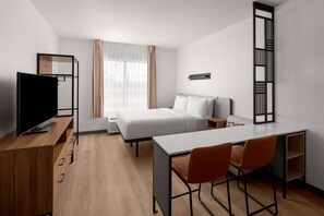 Escritorio, wifi, ropa de cama