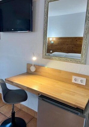 Cortinas blackout, sistema de insonorización y wifi gratis 