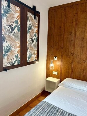 Cortinas blackout, sistema de insonorización y wifi gratis 