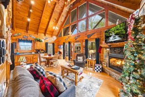 TV, fireplace - Nascar Nation | By Colonial Properties (Sevierville)