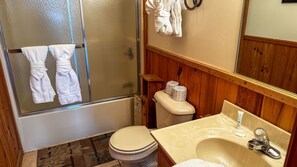 Towels - Mountain Attitude - Retreat Near Pigeon Forge (Sevierville)