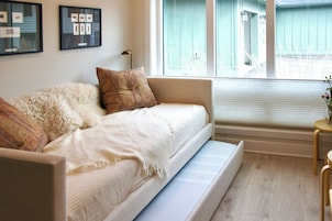 Apartment (1 Bedroom) | Interior