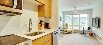 다운타운까지 1/2마일 이내: 조용한 노스필드 아파트먼트