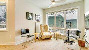 Apartment (1 Bedroom) | Interior