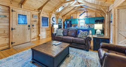 Explore Mammoth Cave: Cabin w/ Fire Pit & Grill!