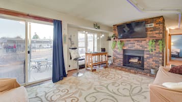 House (2 Bedrooms) | Front of property