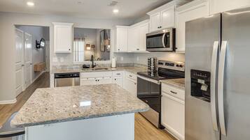 Apartemen (3 Bedrooms) | Interior