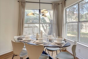 House (5 Bedrooms) | Interior - 4 Mi to Six Flags: Family Retreat in San Antonio! (San Antonio)