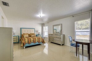 บ้านพัก (3 Bedrooms) | ภายใน