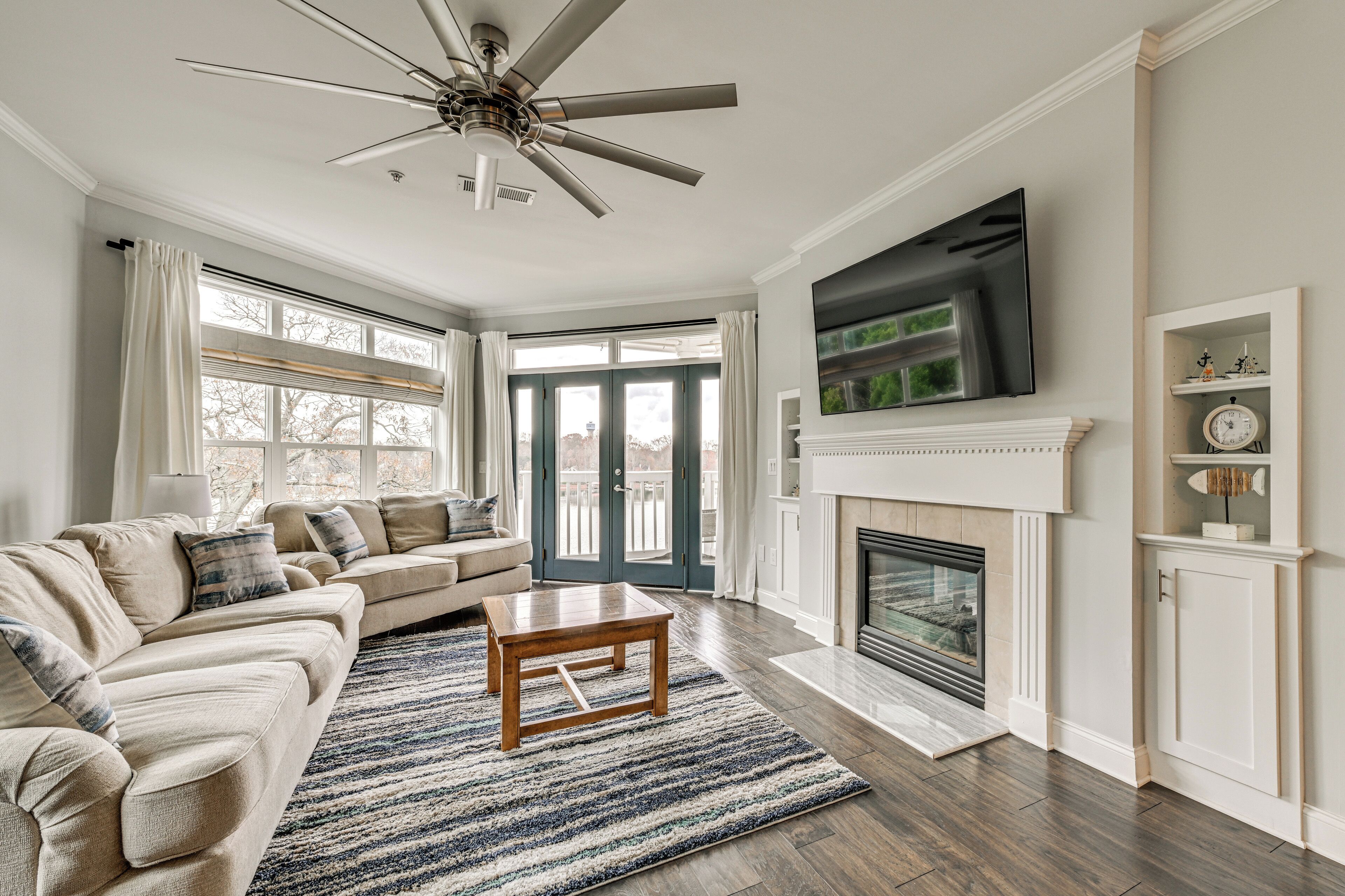 Apartment (3 Bedrooms) | Front of property