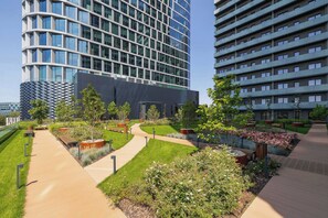 Property grounds - Zabrska 15 Katowice | Elegant studio apartment with balcony | Parking | Balcony (Katowice)