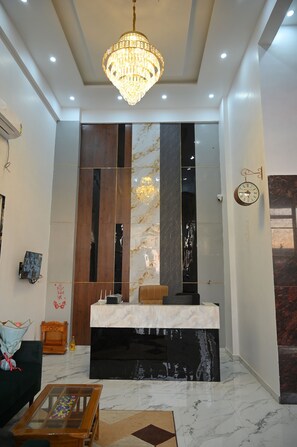 Reception - Hotel City Center Executive Magarpatta (Pune)