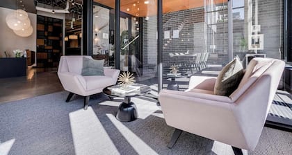 2BR 2BA CozySuites in Marquee with pool & gym