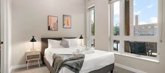 CozySuites in Marquee 2BR 1BA with pool & gym