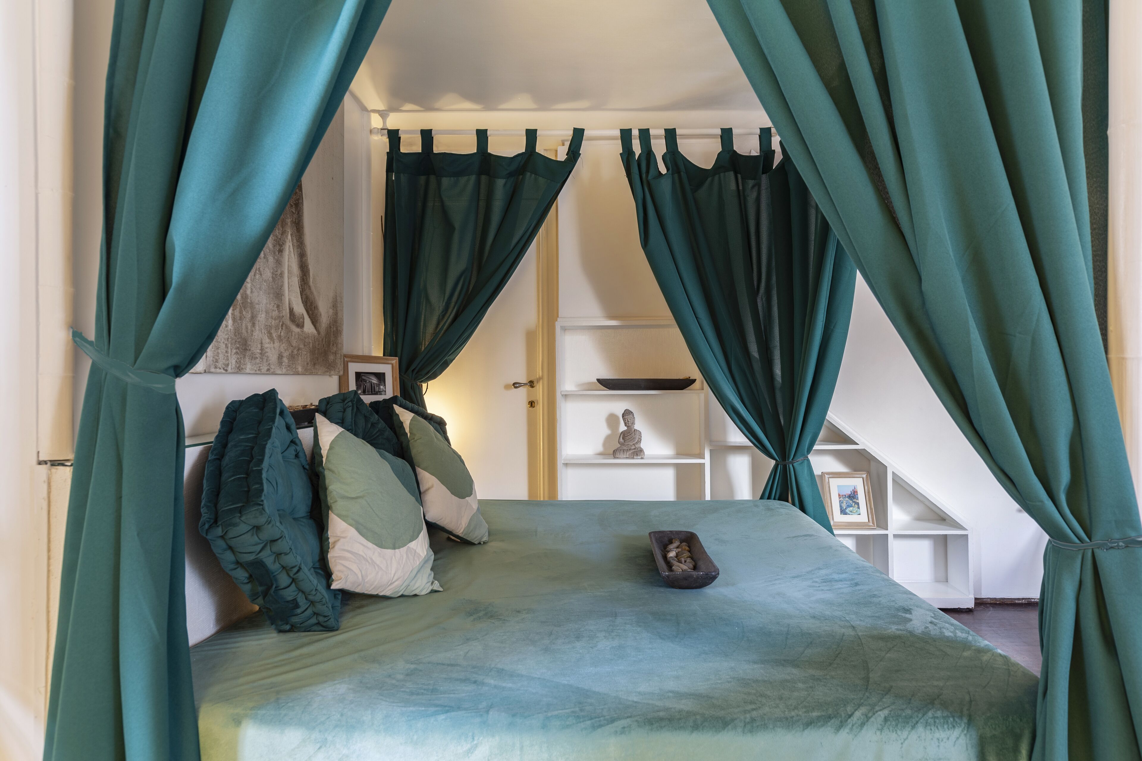 Premium bedding, down comforters, minibar, laptop workspace