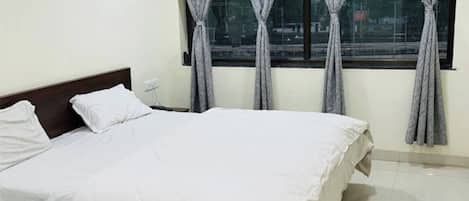 Double Room | Free WiFi