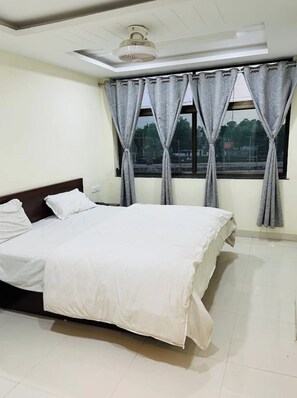 雙人房 | 免費 Wi-Fi