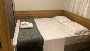 Basic Apartment | 1 bedroom, free WiFi - 1-bedroom Apt in Floripa Etn0716 (Florianópolis)